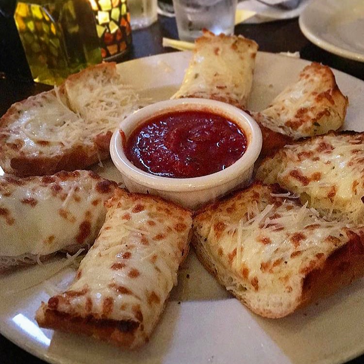Cheesy Bread w/ Red Sauce Picture